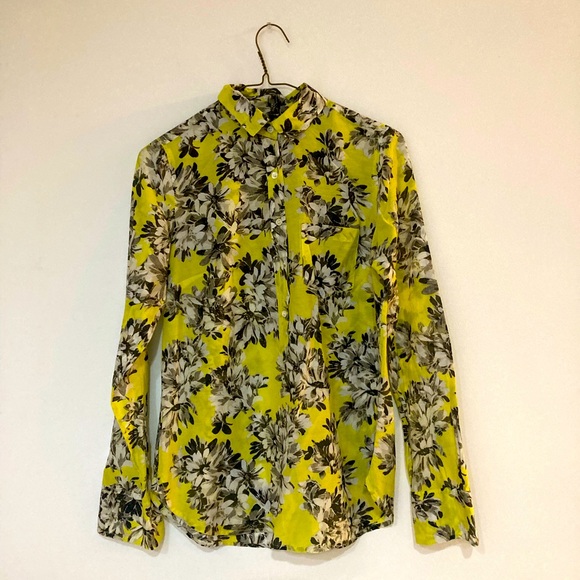 J CREW woman’s Floral button up shirt, size 0 - Picture 2 of 6